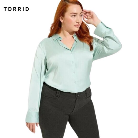 Torrid Blouse Size 0X Satin Button‎ Down Long Sleeve Easter Top Pastel Green - Picture 1 of 10